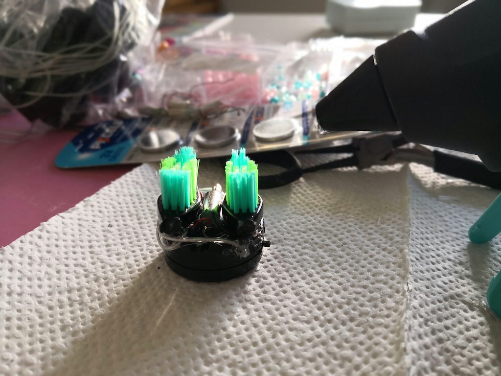 Children birthday party with spider-bristlebots