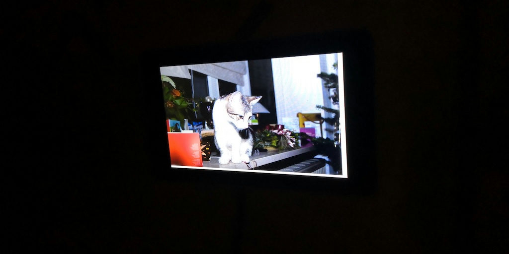 Cloud Based dockerized raspberry picture-frame with NextCloud and Balena Cloud